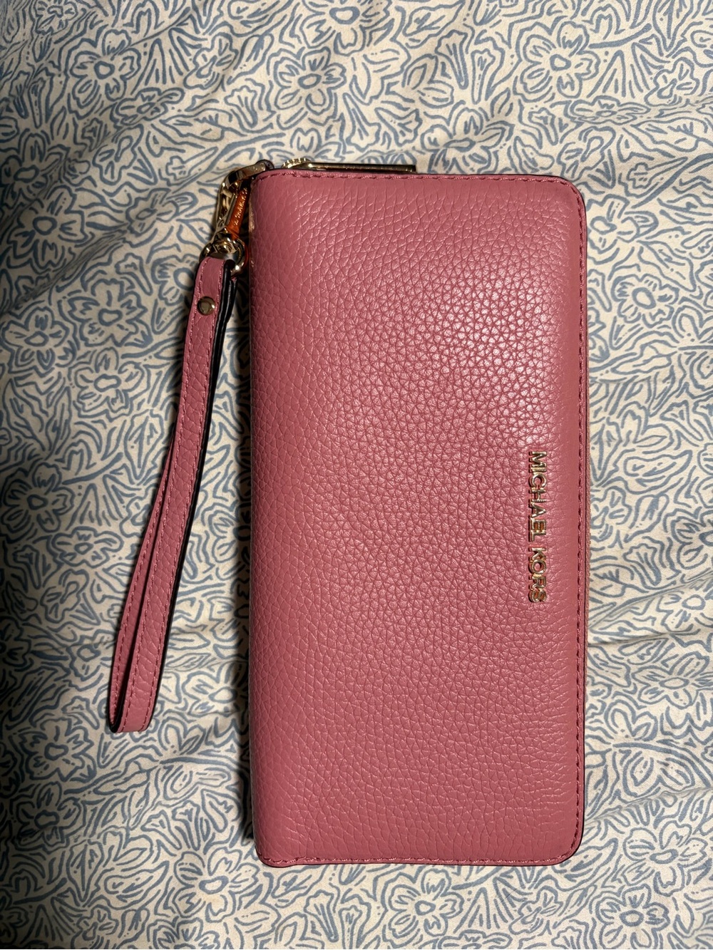 Michael Kors Rose Pink Pebbled Leather Wristlet Wallet with Gold Hardware